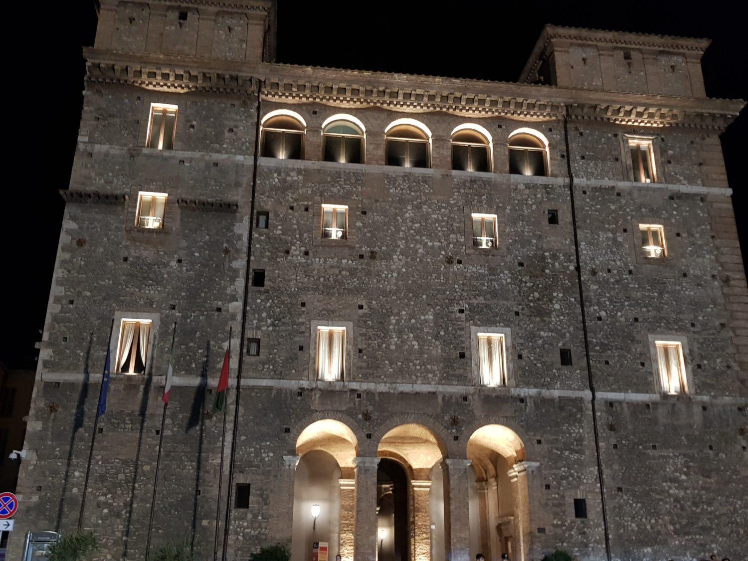 Palmira House - Delizioso Bilocale For Two Apartamento Terni Exterior foto